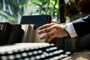 avocat specializat în drept administrativ